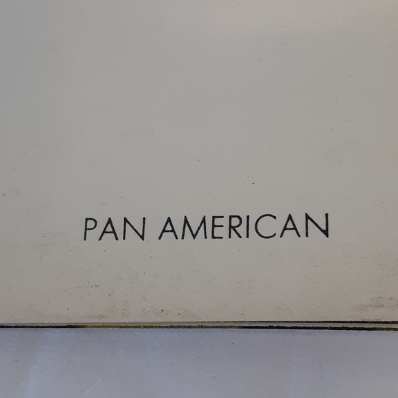 Vintage 1972 The Caribbean Book by American Express Pan Am Airlines - Picture 5 of 11